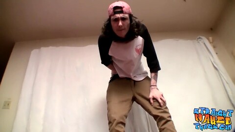 Capelli biondi, gay cut, straightnakedthugs