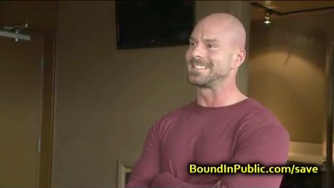 Feticista, finocchio, mortificazione